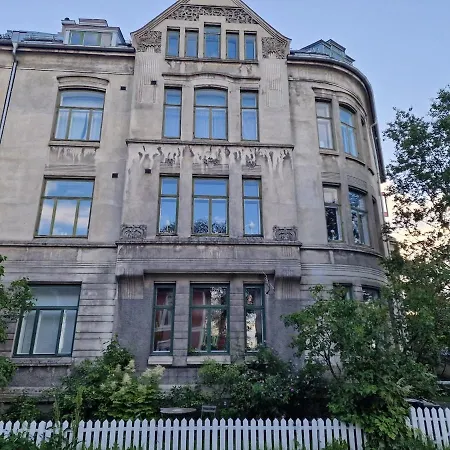 Spacious Art Nouveau With Free Parking * 트론헤임